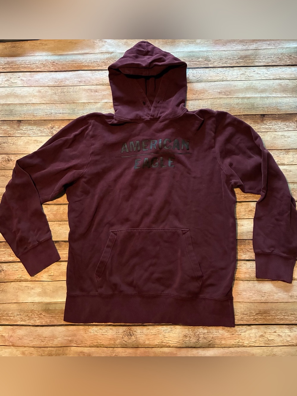 American Eagle Outfitters Men's Burgundy Distressed Pullover Hoodie LT